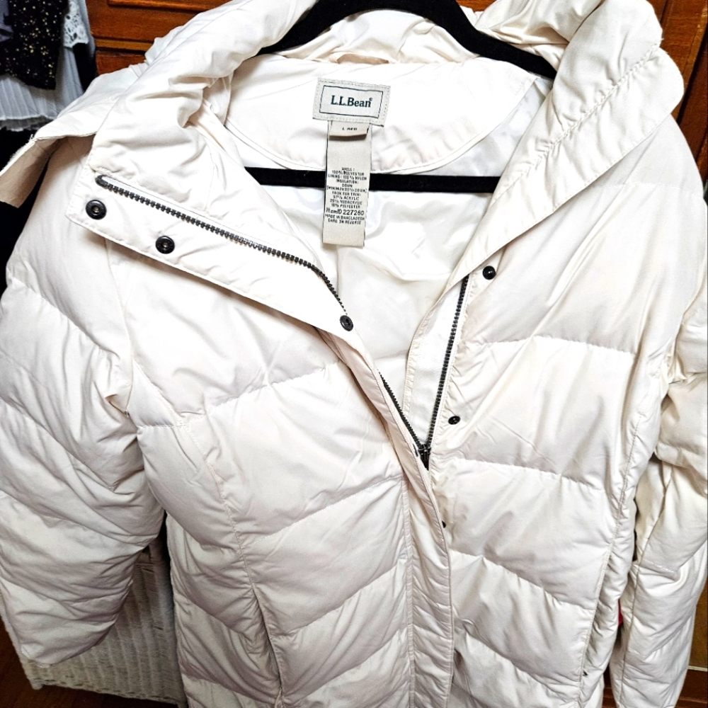 L.L BEAN women's large cream color parka